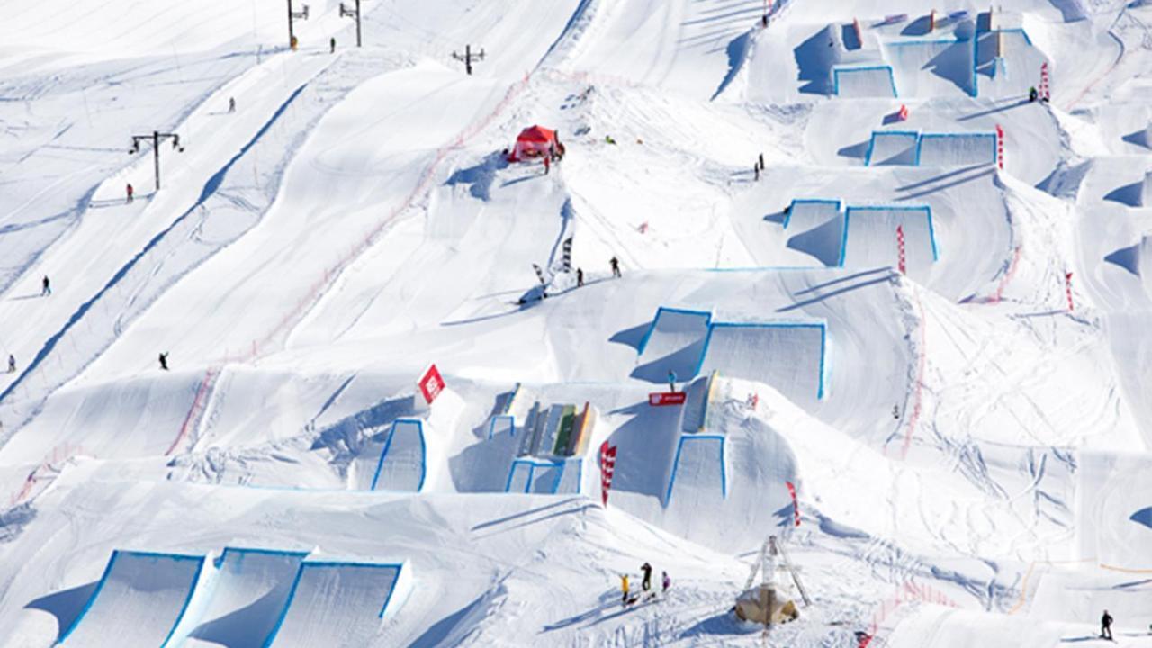 Studio Standing Residence Le Pluton Wifi Parking Prive C100 Les Deux Alpes Buitenkant foto